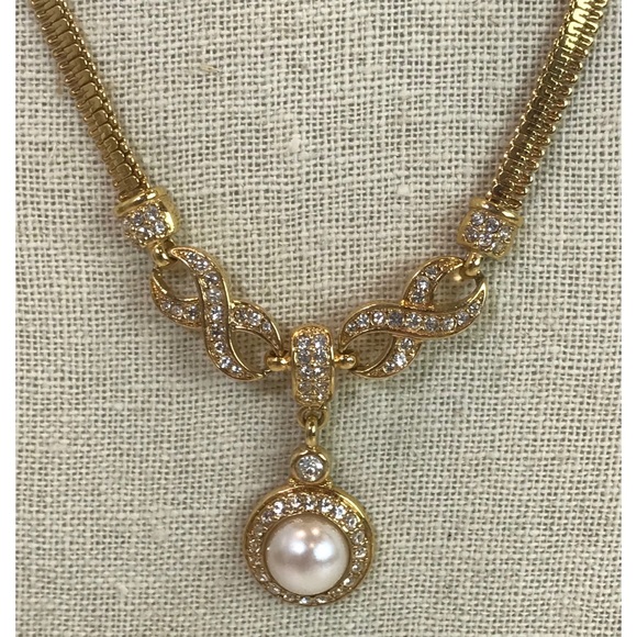 Monet Jewelry - Vintage Monet Rhinestone & Faux Pearl Necklace